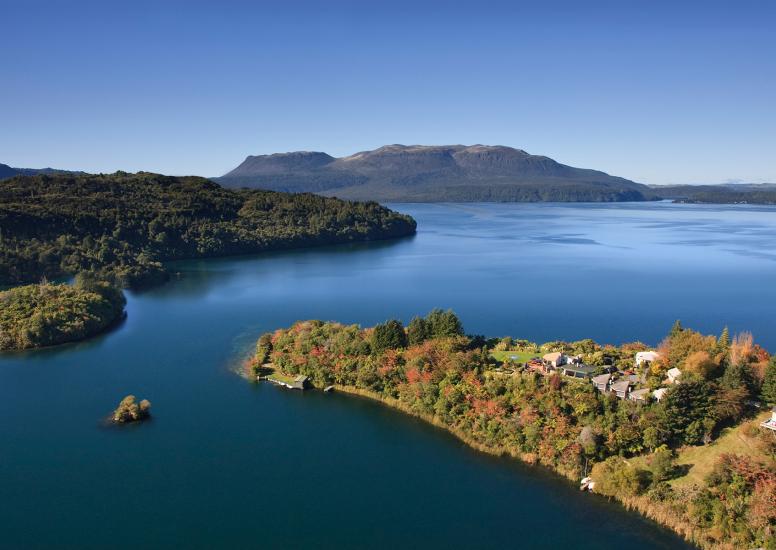 01 Solitaire Lodge Exterior 4